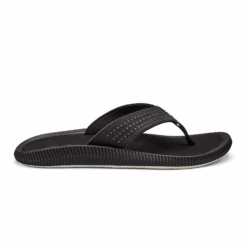 OluKai Ulele - Black