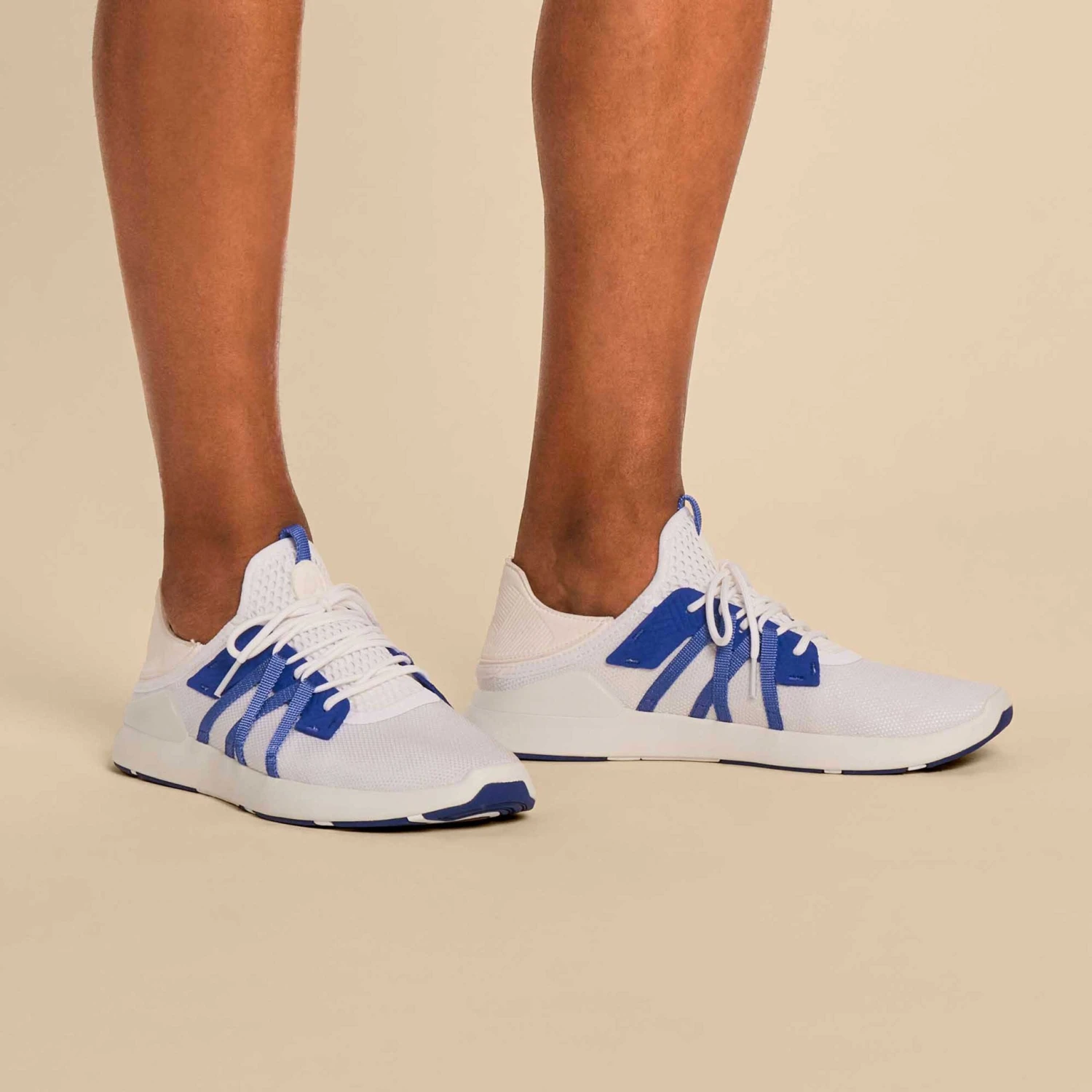 OluKai Holo - Bright White / Cobalt - Image 2