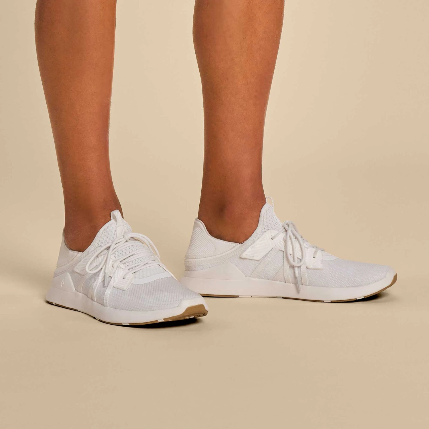 OluKai Holo - Bright White - Image 2