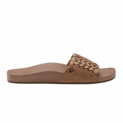 OluKai Kāmola - Tan